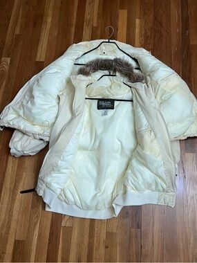 Sean John off-white/cream 80% Down heavy Bomber Puffer with removable down inner
